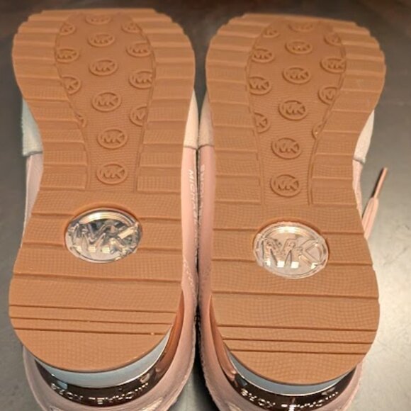 P10 MICHAEL KORS WILMA Trainer Sneakers - Picture 10 of 10